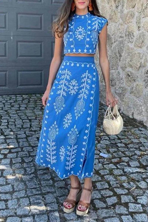 Coordinated Ethnic Print Crop Top & Tire-up Wrap Midi Skirts Set