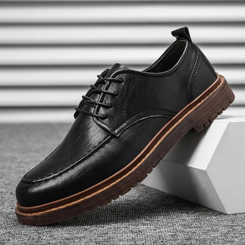 Leather Shoes with Lug Sole