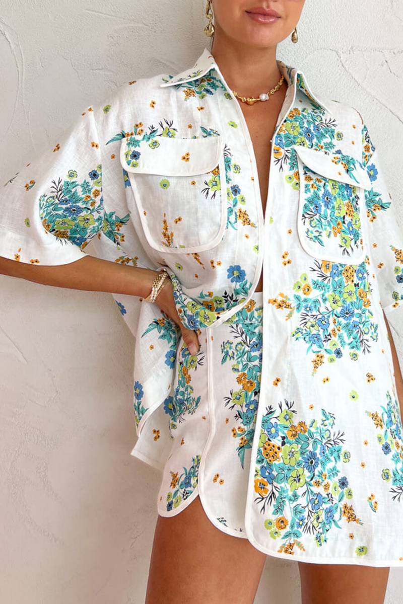 Flower Print Ivory Trim Pocketed Blouse And Back Elastic Shorts Set