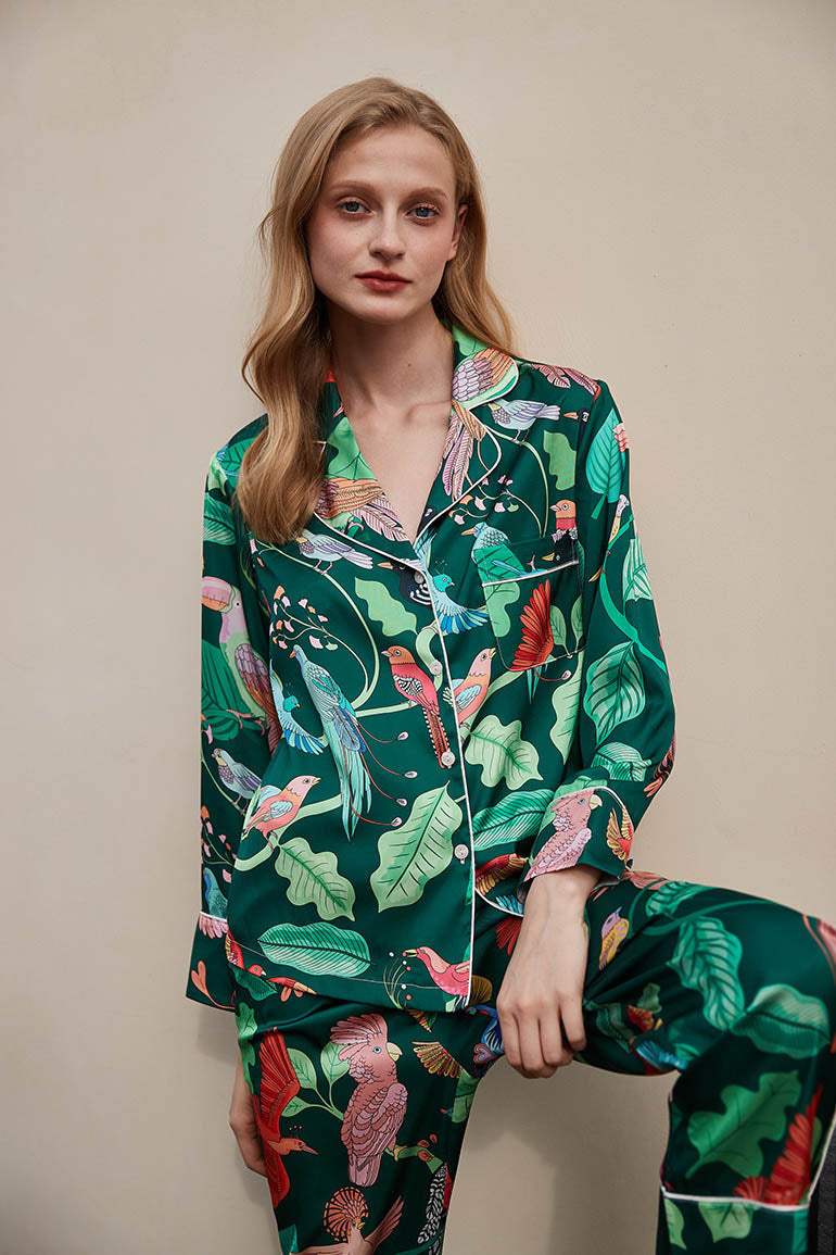 Coordinated Green Parrot Print Silk Pajama Set