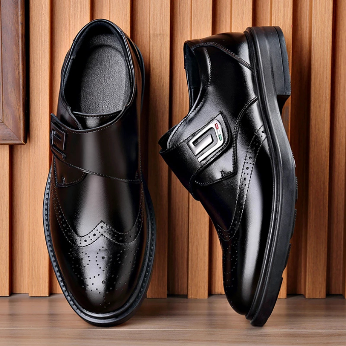 Polished Full-Grain Leather Shoes with Rubber Sole