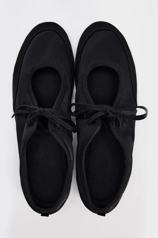 Modern Ballet Flats With Laces