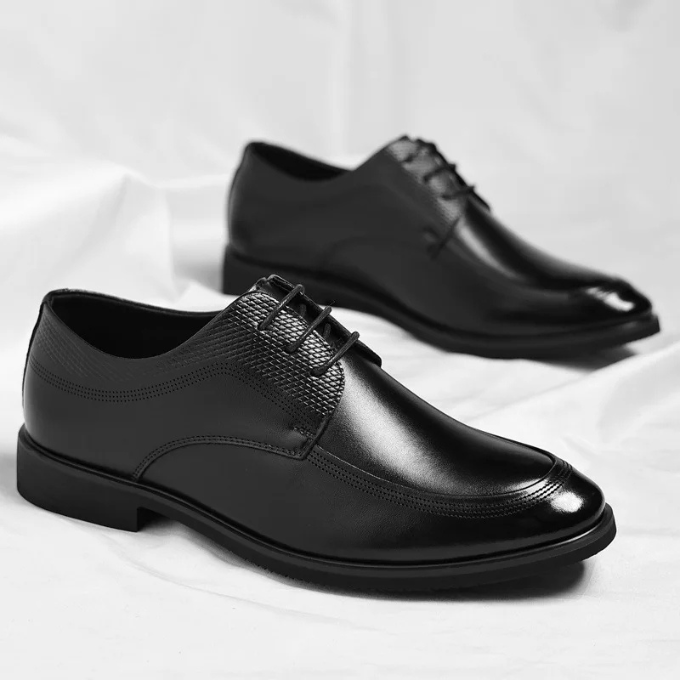 Polished Leather Shoes with All-Day Comfort