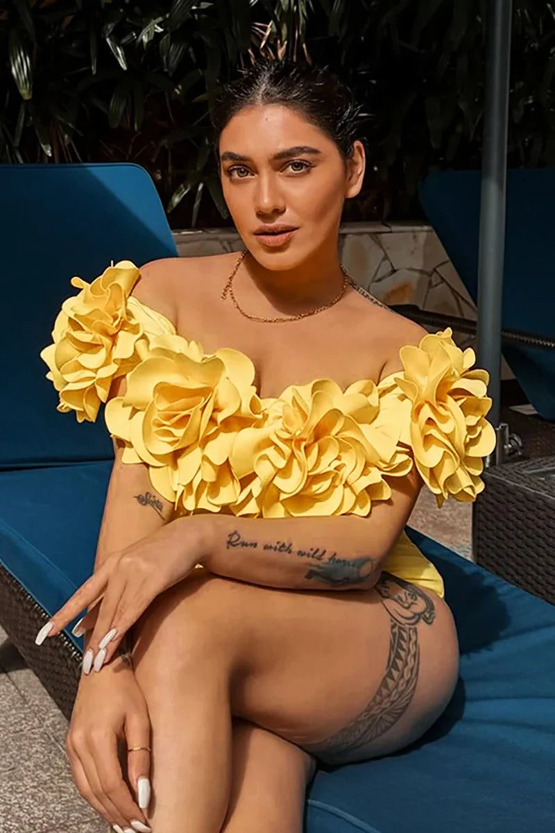 3D Flower Strapless Solid One-Piece Swimwear