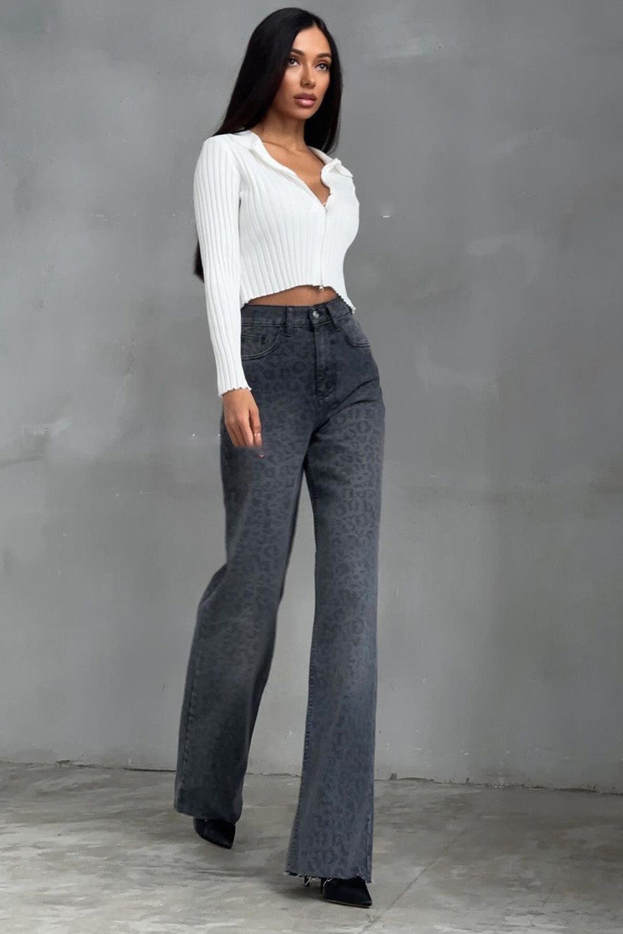 Modern Leopard High-Waisted Jeans