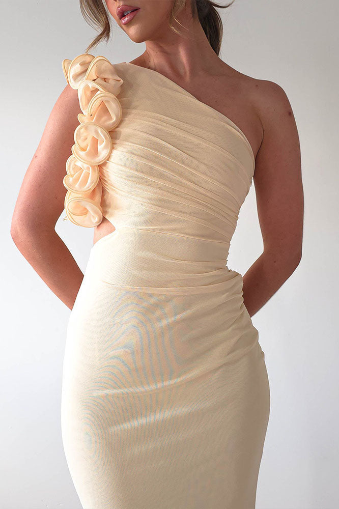 Statement Flower One-Shoulder Fitted Midi-Length Dress