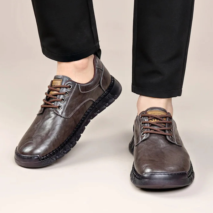 Smooth Full-Grain Leather Shoes with All-Day Comfort