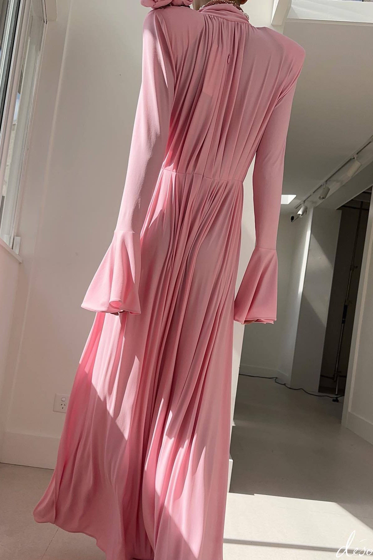 Luxury Retro Cut-Out Deep V Halter 3D Flower Maxi-Length Dress