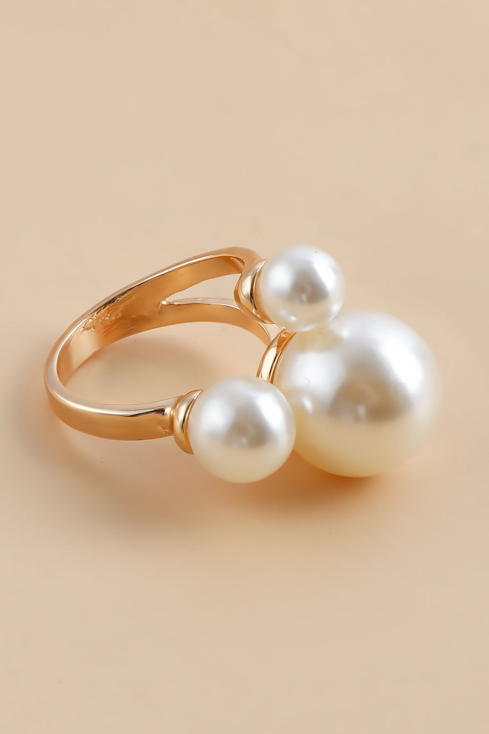 Statement French Triple - Pearl Ring