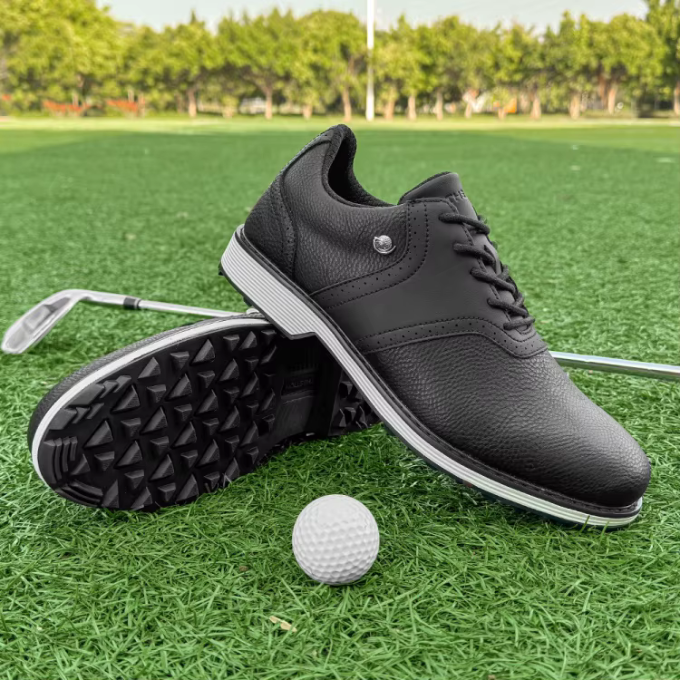 Pebbled Leather Brogue Shoes with Two-Tone Detail