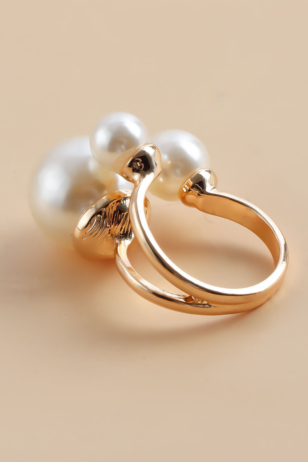 Statement French Triple - Pearl Ring