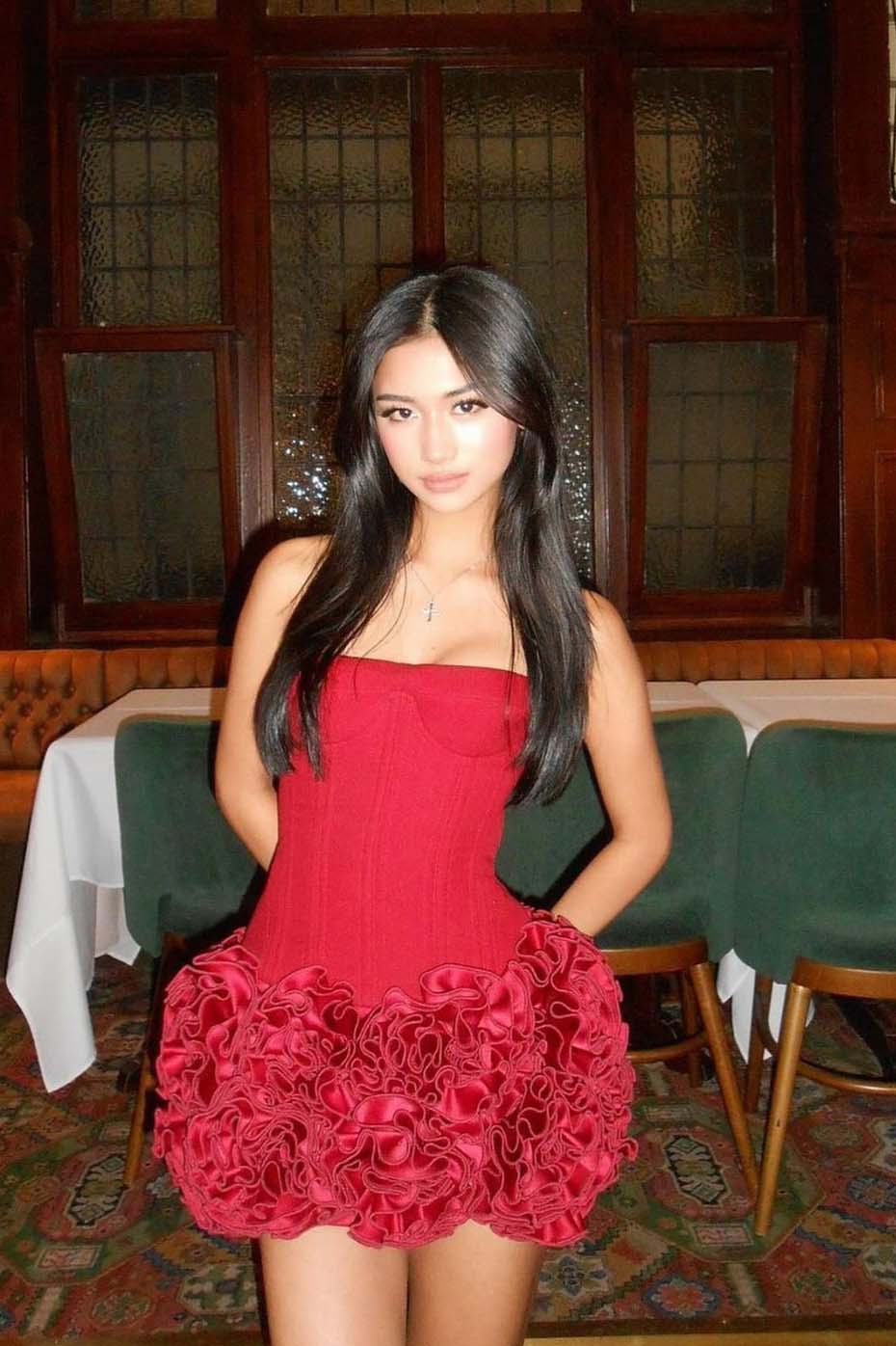 Red 3D Flower Hem Sexy Lace-Up Off-Shoulder Mini-Length Dress