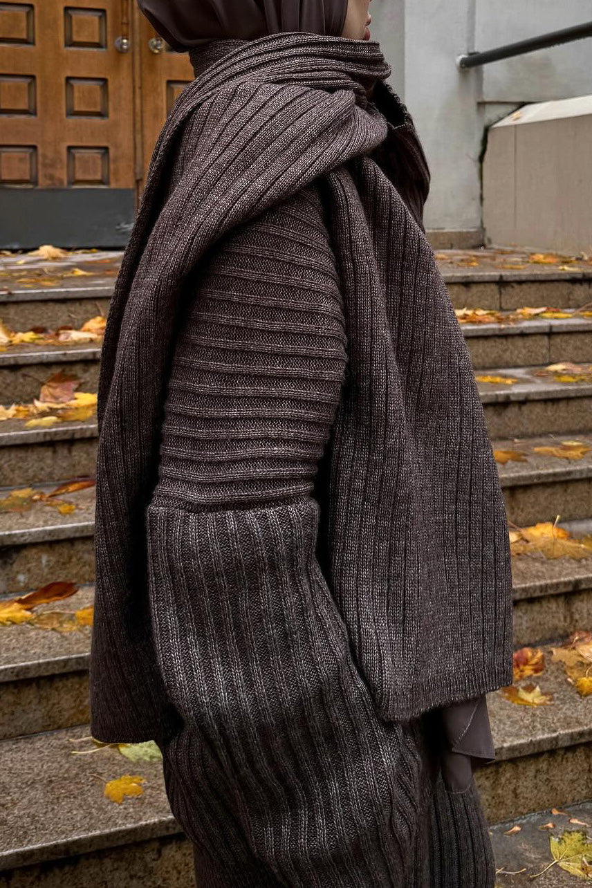 Cloud-like Soft Relaxed Set