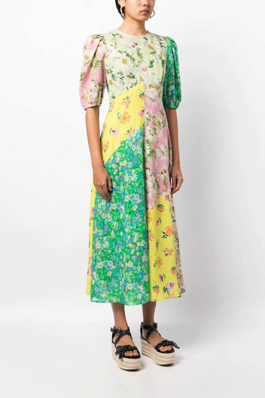 Modern Graffiti Print Puff Sleeve Dress