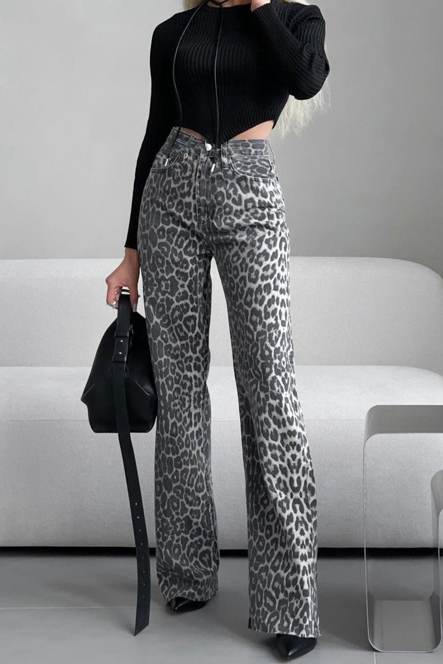 Modern Leopard High-Waisted Jeans