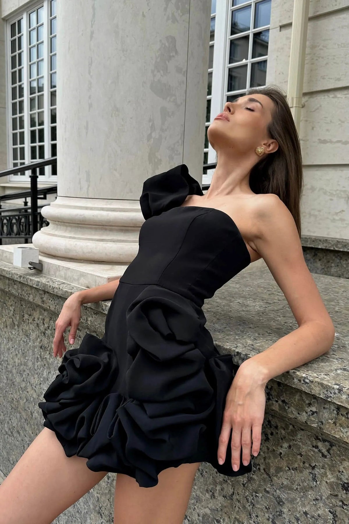 Romantic Tulip Waist Strapless Mini-Length Dress