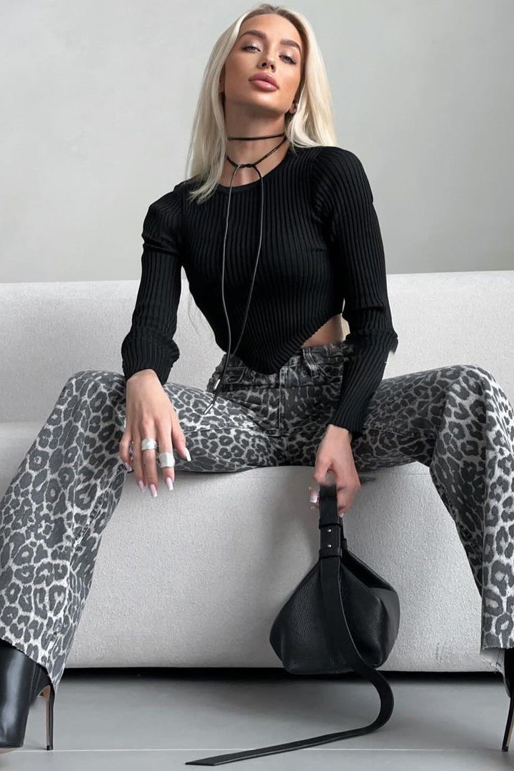 Modern Leopard High-Waisted Jeans