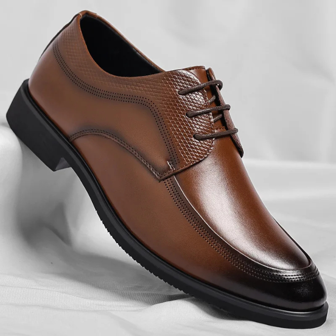 Polished Leather Shoes with All-Day Comfort