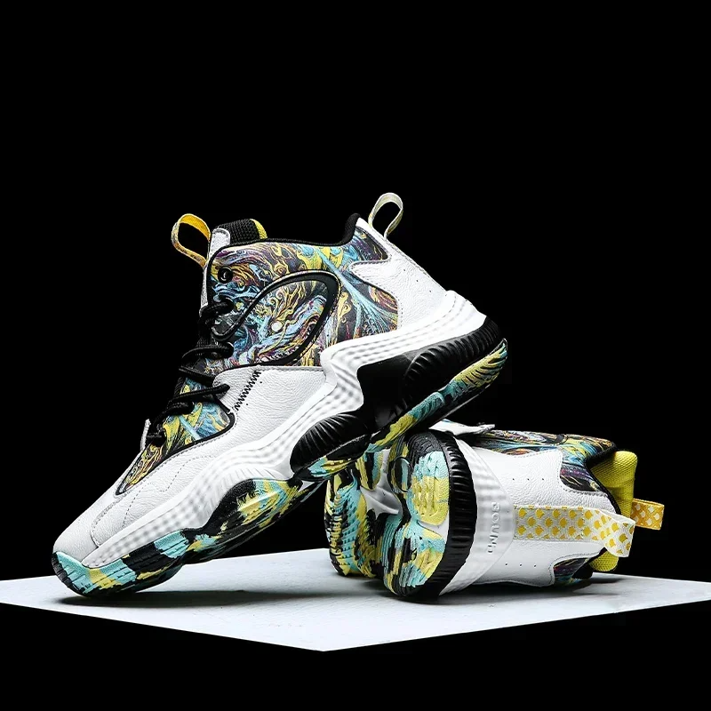 Sneakers with Quick-Lace System