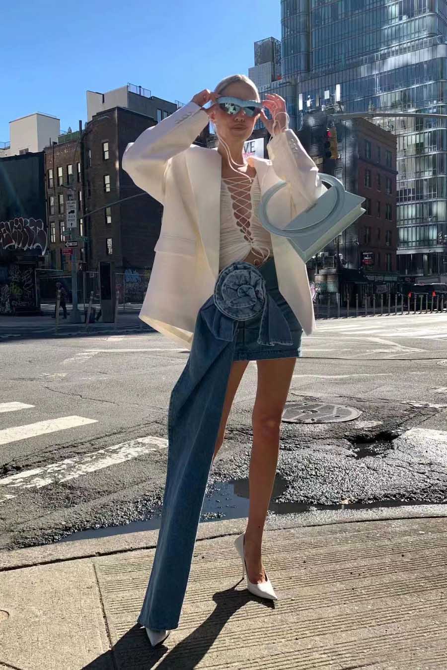 Modern Denim Mini Skirt With 3D Roses