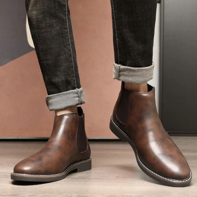Smooth Leather Chelsea Boots with Pebbled Texture