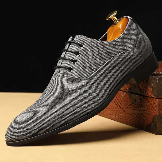 Derby Shoes with Woven Detail