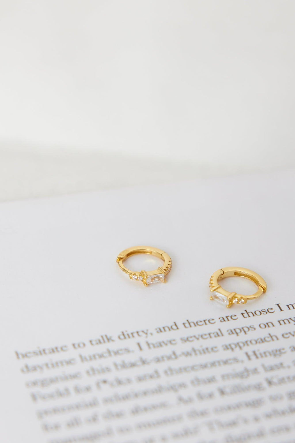 Statement 18K Gold Plated Eyes To The Soul Earrings Clear