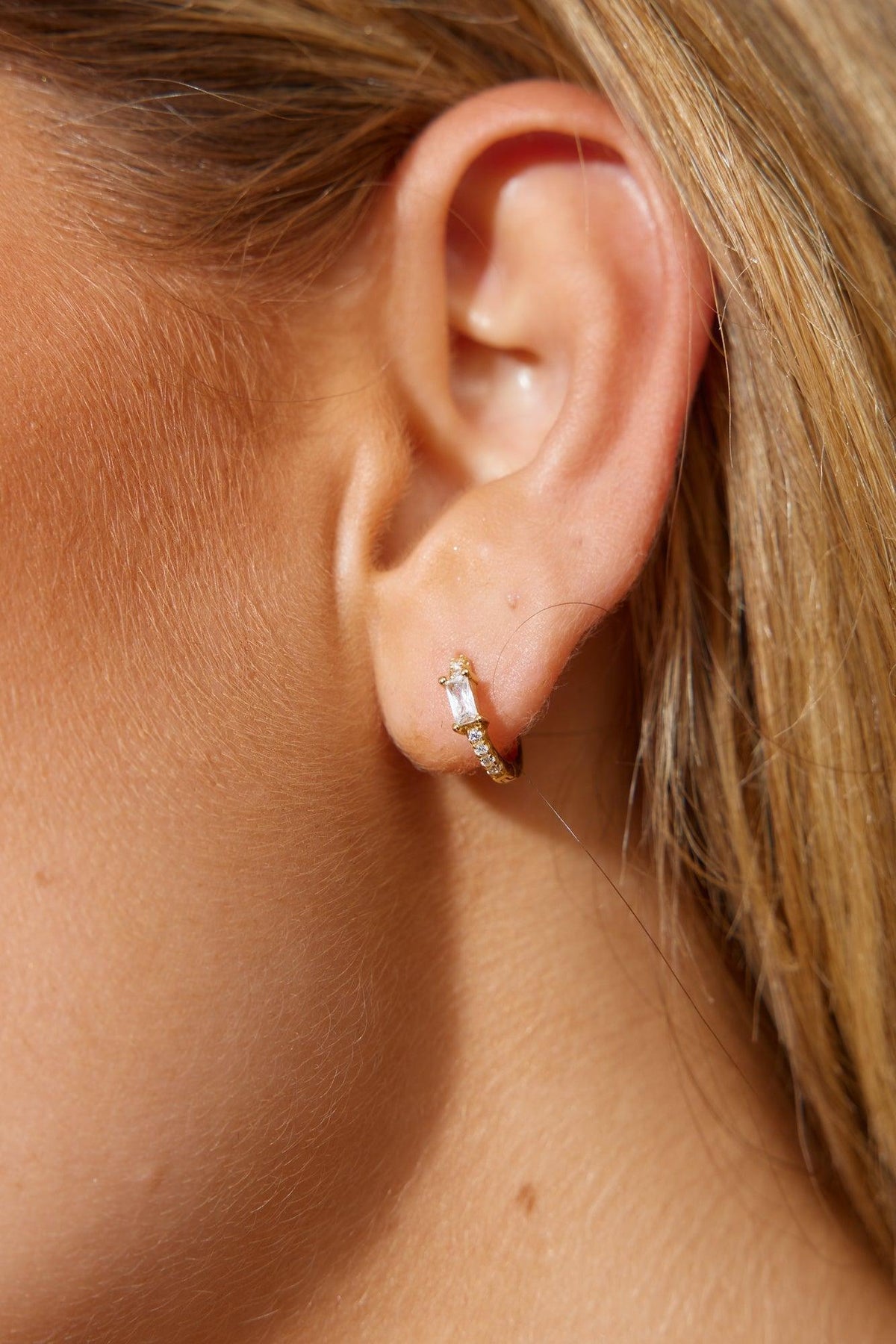 Statement 18K Gold Plated Eyes To The Soul Earrings Clear