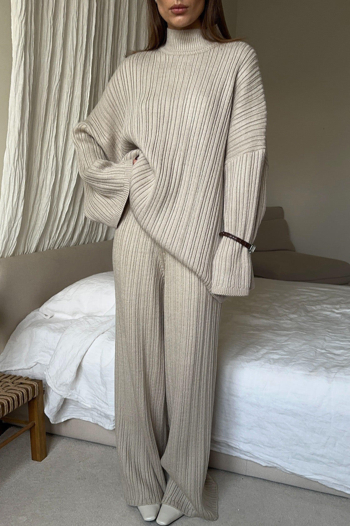Cloud-like Soft Relaxed Set