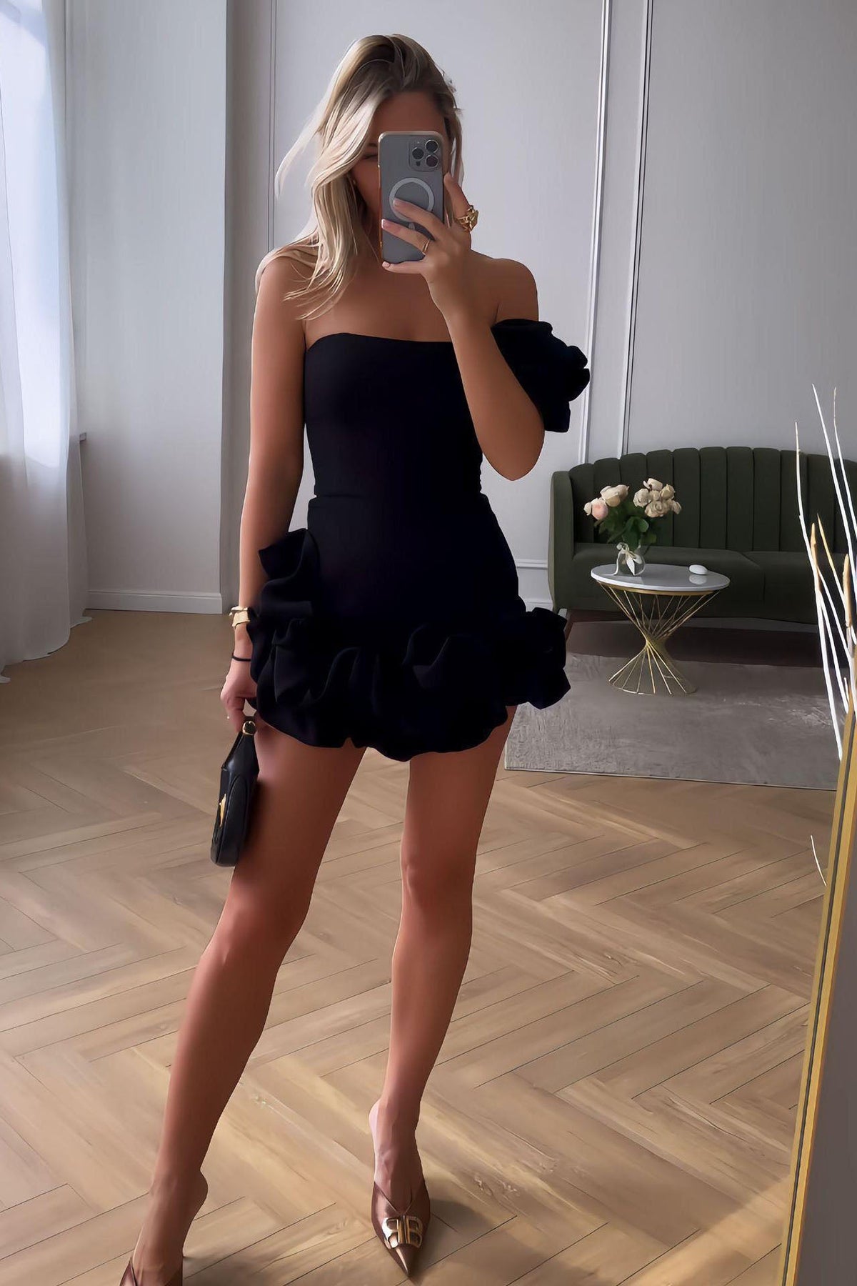 Romantic Tulip Waist Strapless Mini-Length Dress