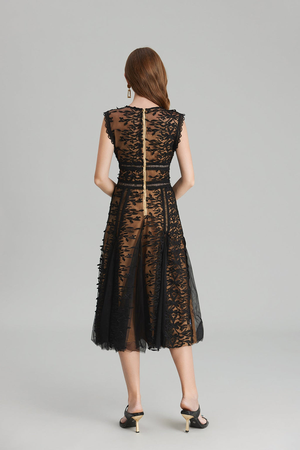 Maelle Crew Neck Mesh Embroidered Midi-Length Dress In Beige