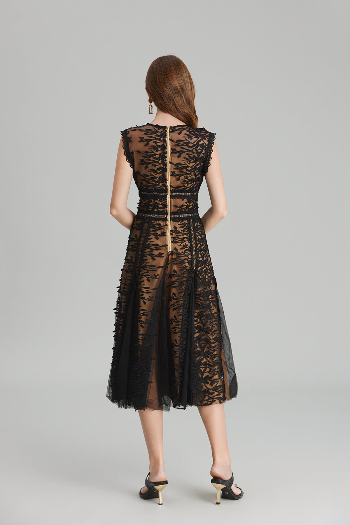 Maelle Crew Neck Mesh Embroidered Midi-Length Dress In Beige