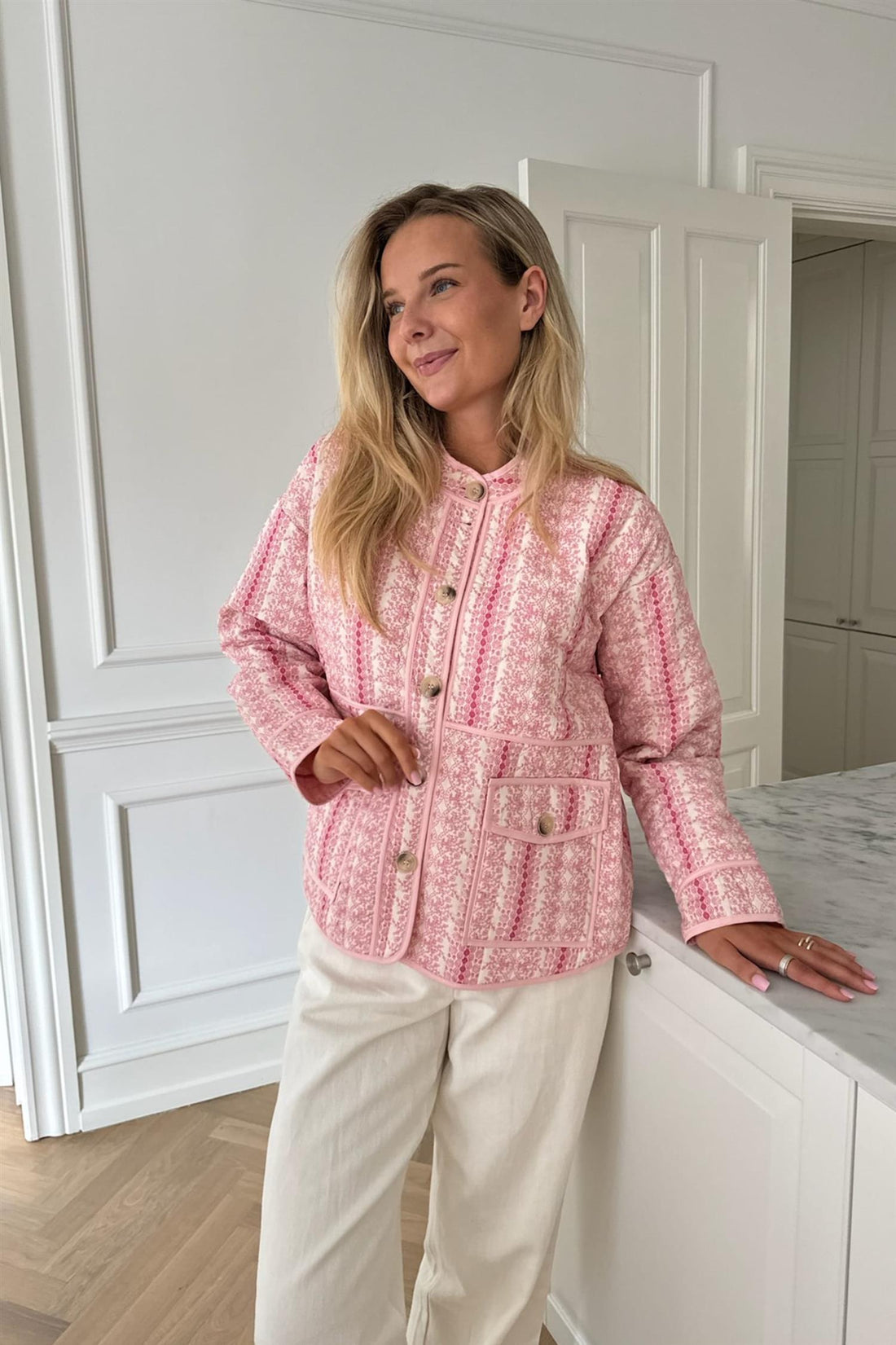 Modern Dionessa Jacket