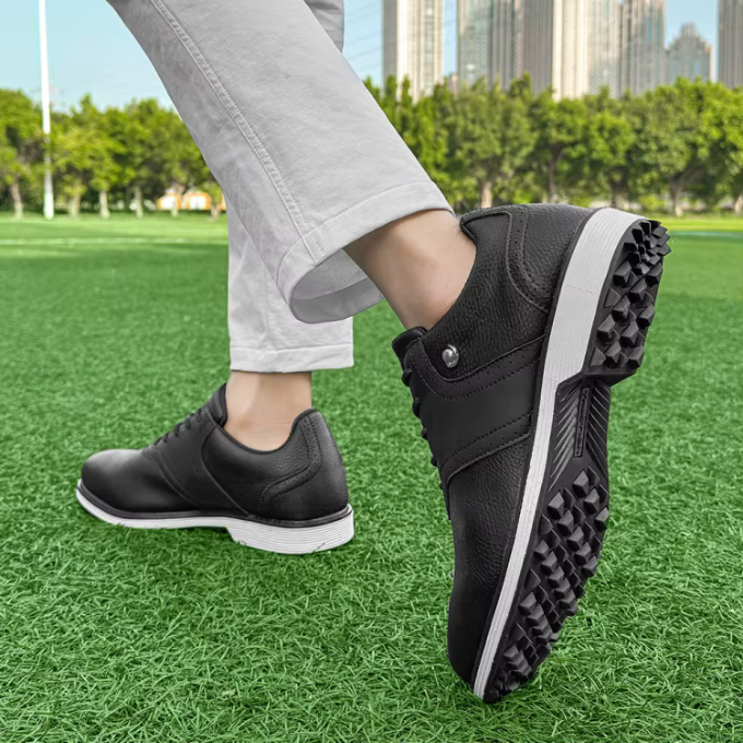 Pebbled Leather Brogue Shoes with Two-Tone Detail