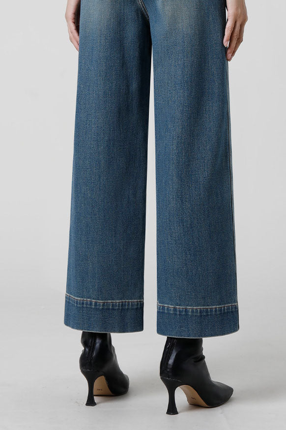 Petite High-Waisted Wide-Leg Jeans