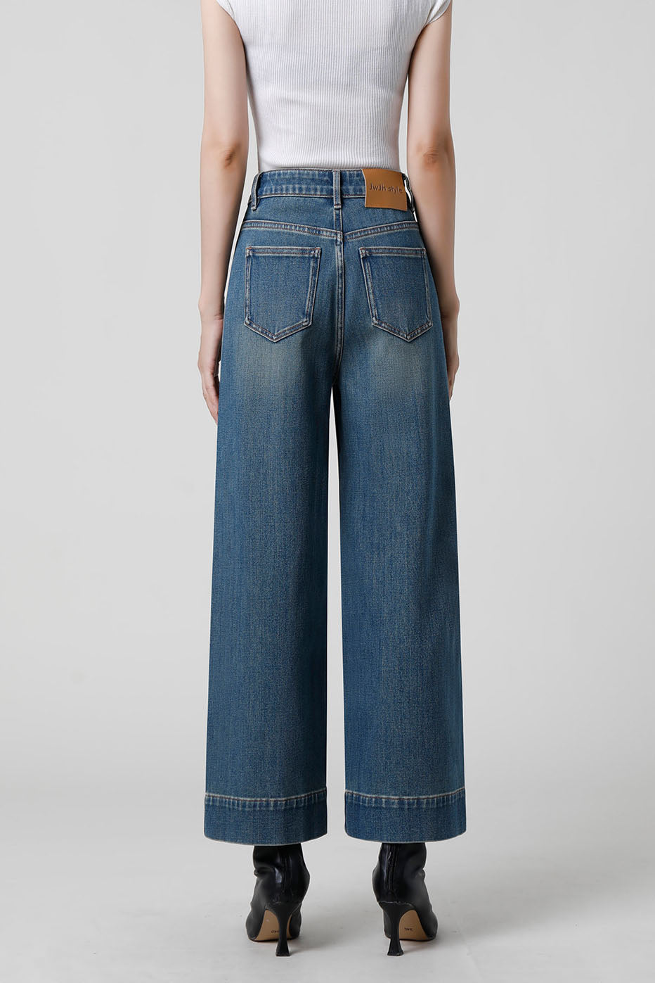 Petite High-Waisted Wide-Leg Jeans