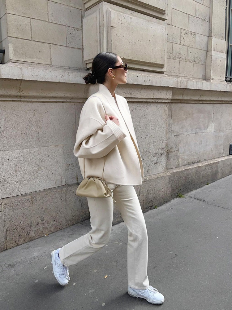 Cropped Jacket with Fitted Cut and V-Neck