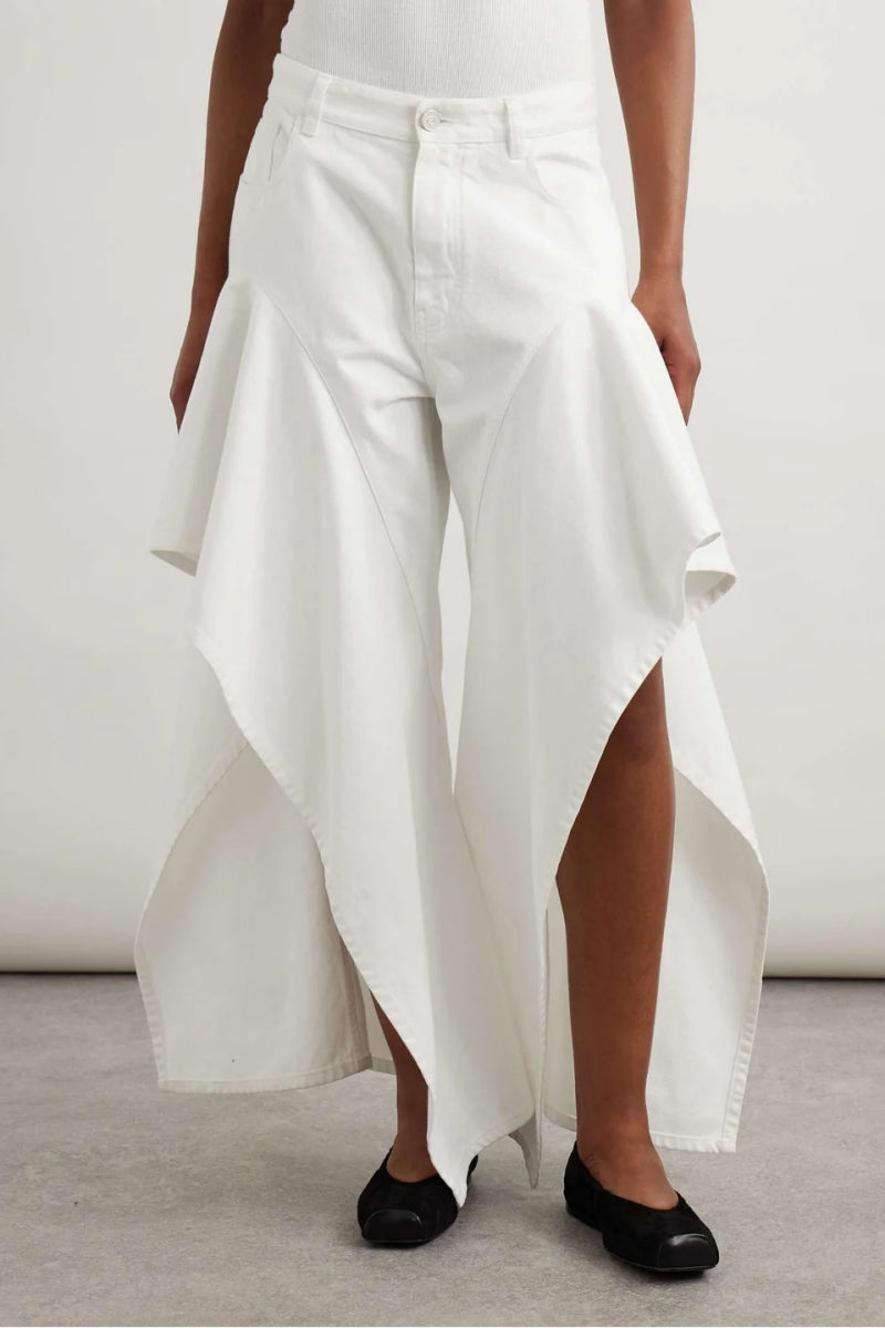 Modern Ruffled Mid-Rise Wide-Leg Jeans