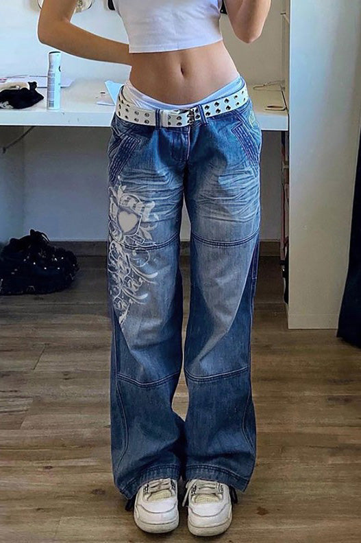 Modern Street-Style Washed Jeans