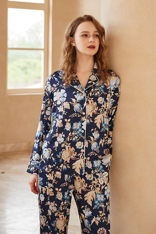 Coordinated Begonia Flower Print Long-Sleeve Pajama Loungewear Set