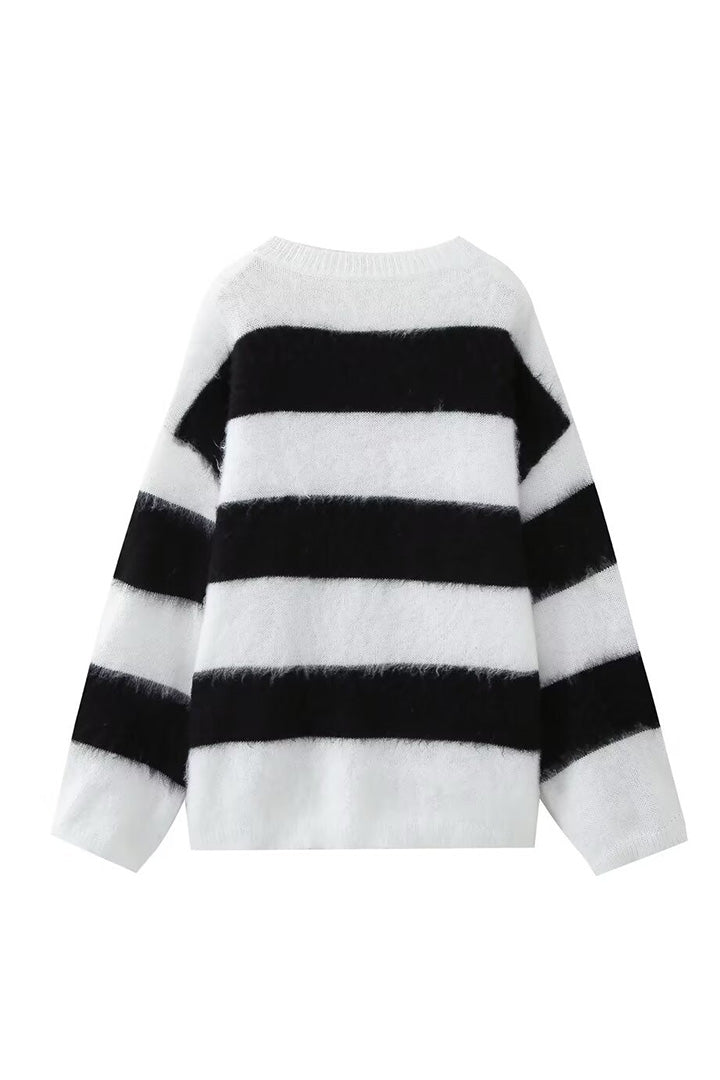 Knitted Crew Neck Relaxed Knit Sweater