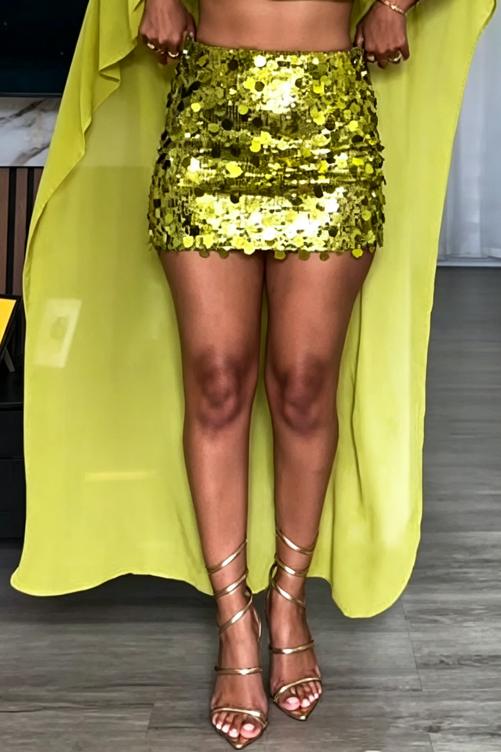 Shimmer Sequined High-Waisted Fitted Mini Skirt