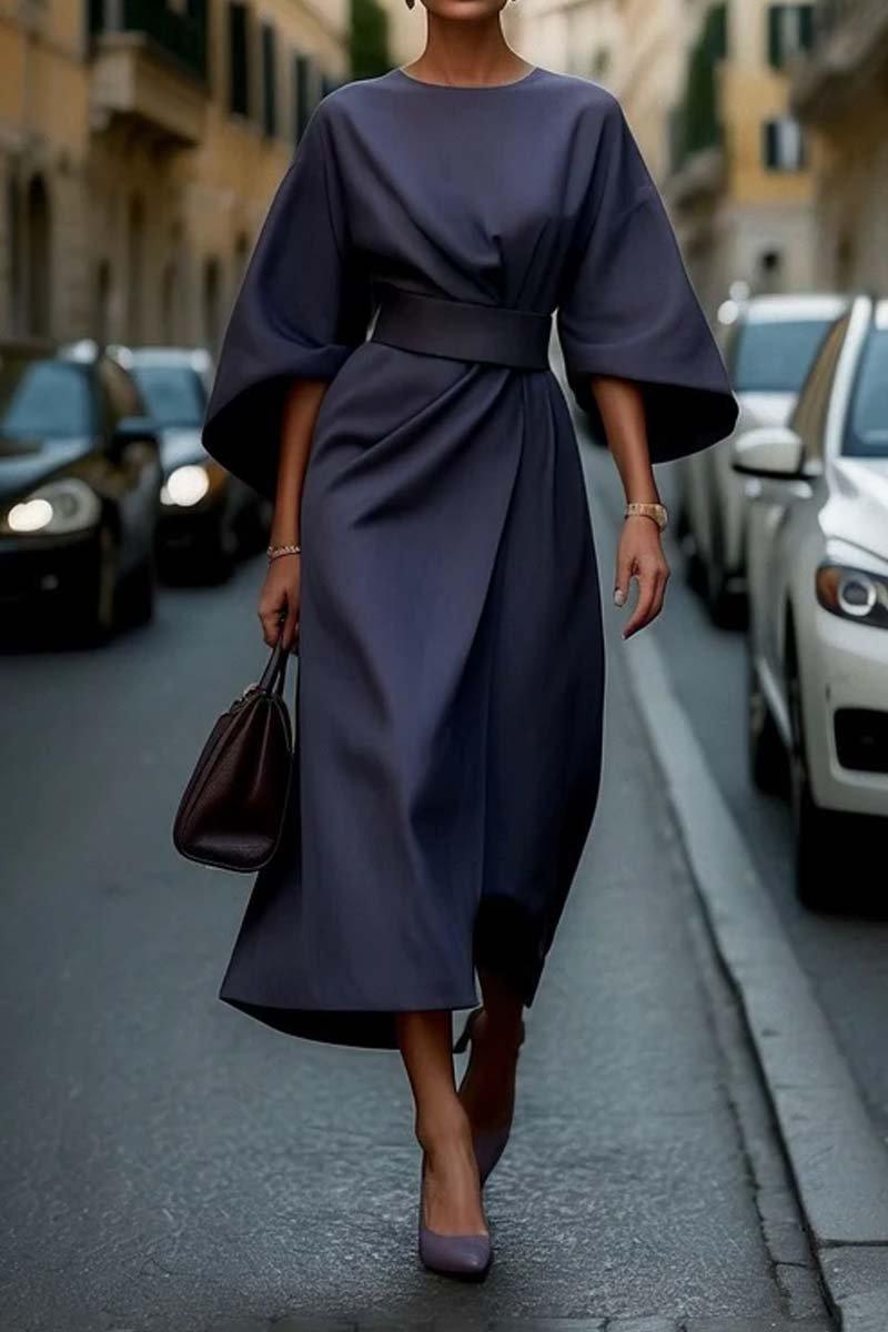 Refined Solid Waist Dress