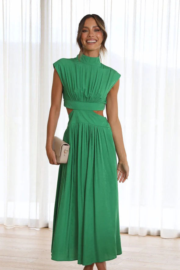 Cut-Out Waist Pocketed Vacation Midi-Length Dress