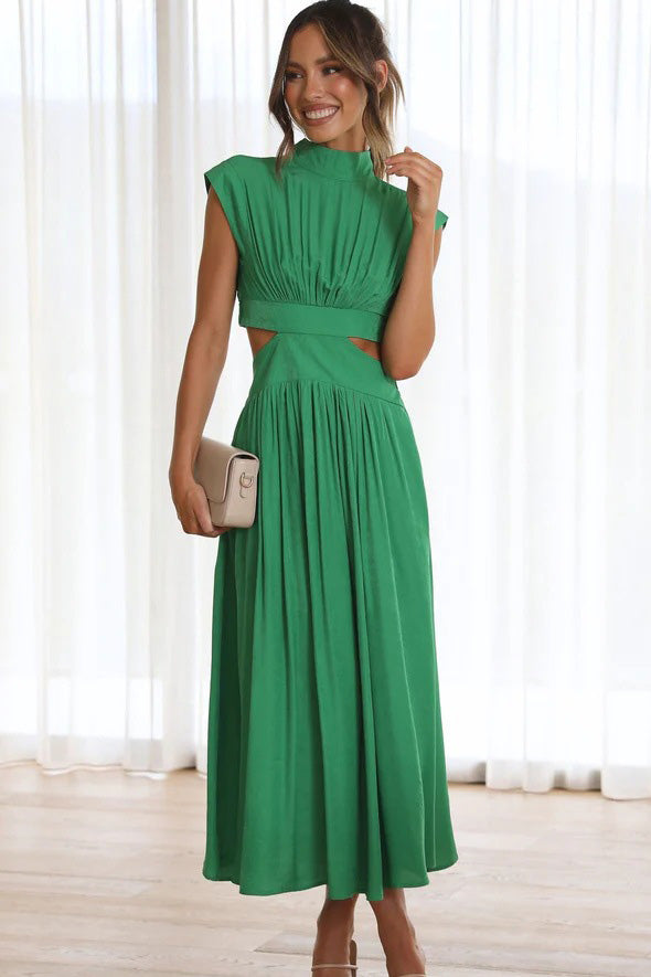 Cut-Out Waist Pocketed Vacation Midi-Length Dress