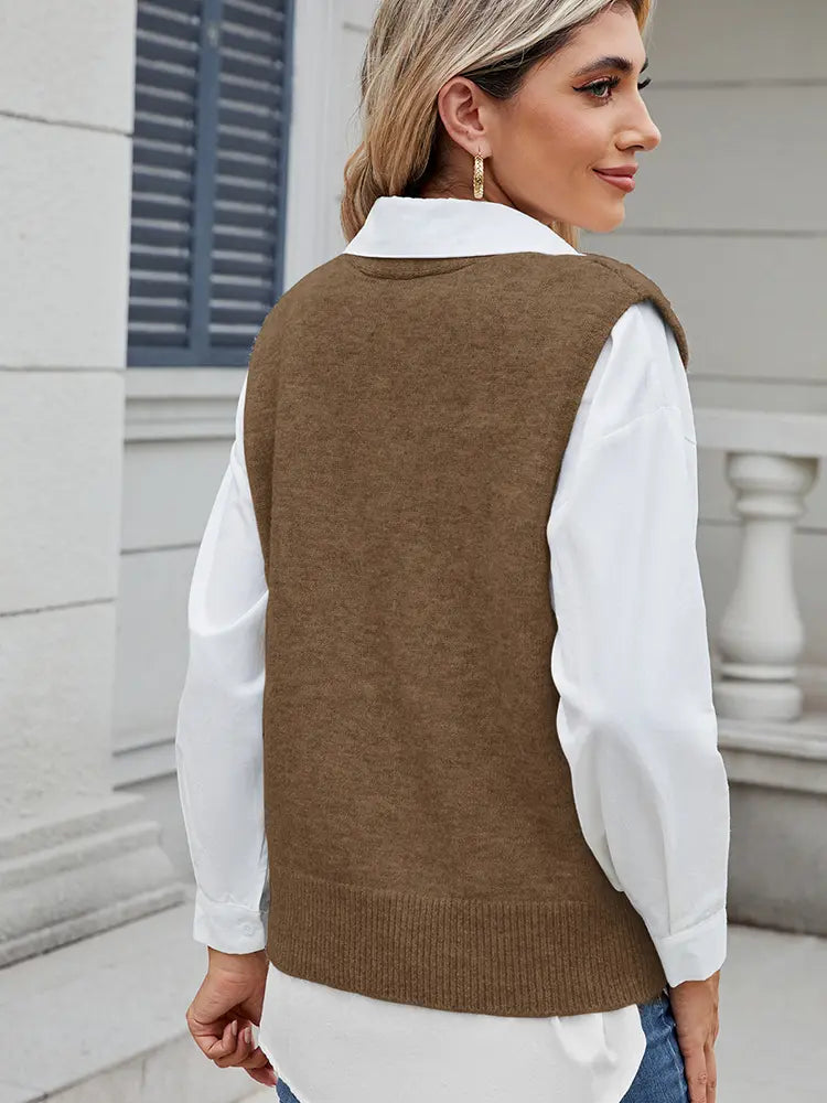 Lightweight Vest with Button Closure and Relaxed Fit