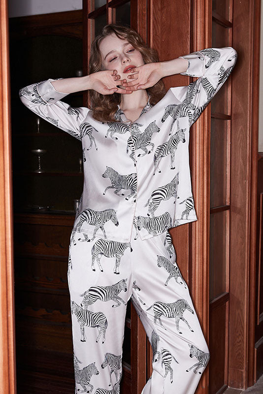 Coordinated Jaguar Animal Print Ice Silk Long Sleeve Loungewear Set