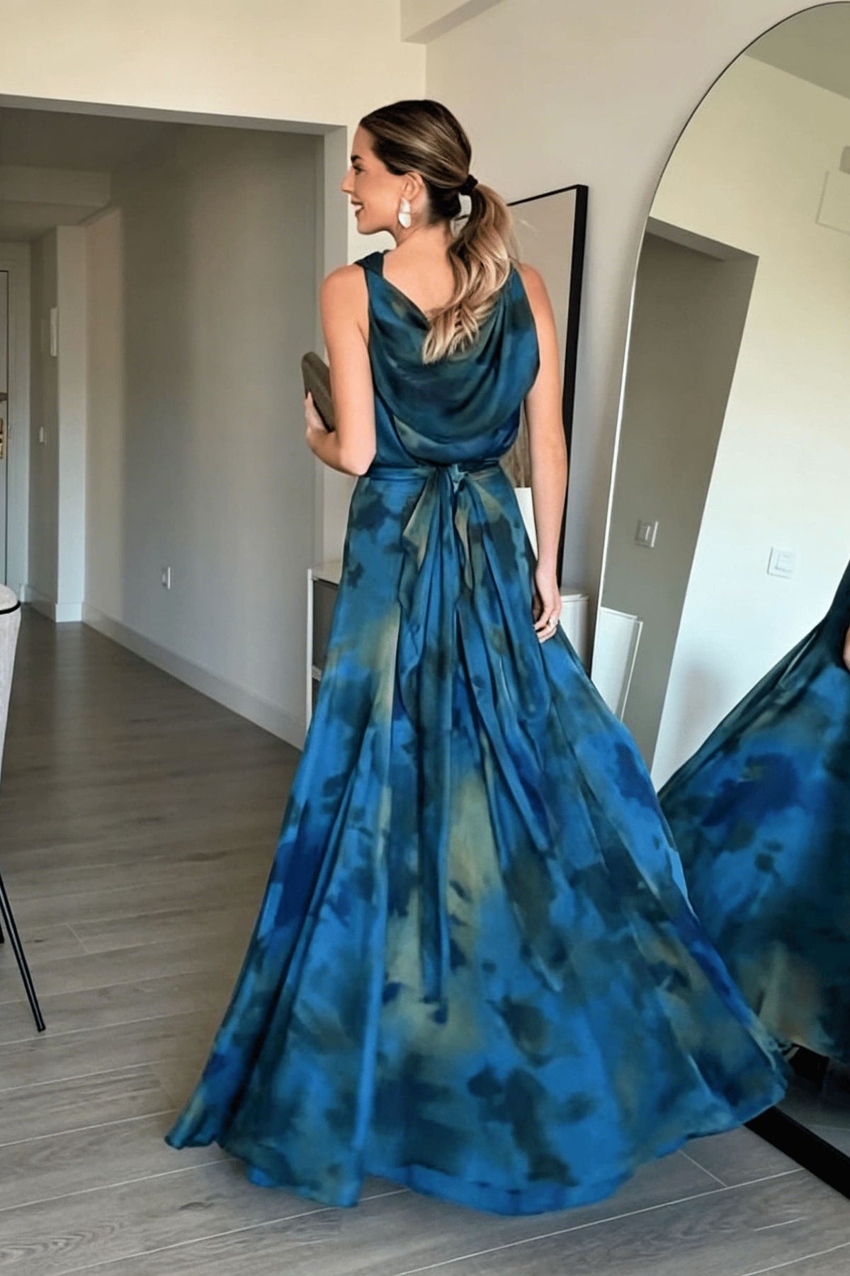 Coordinated Draped Neck Abstract Skirt Set