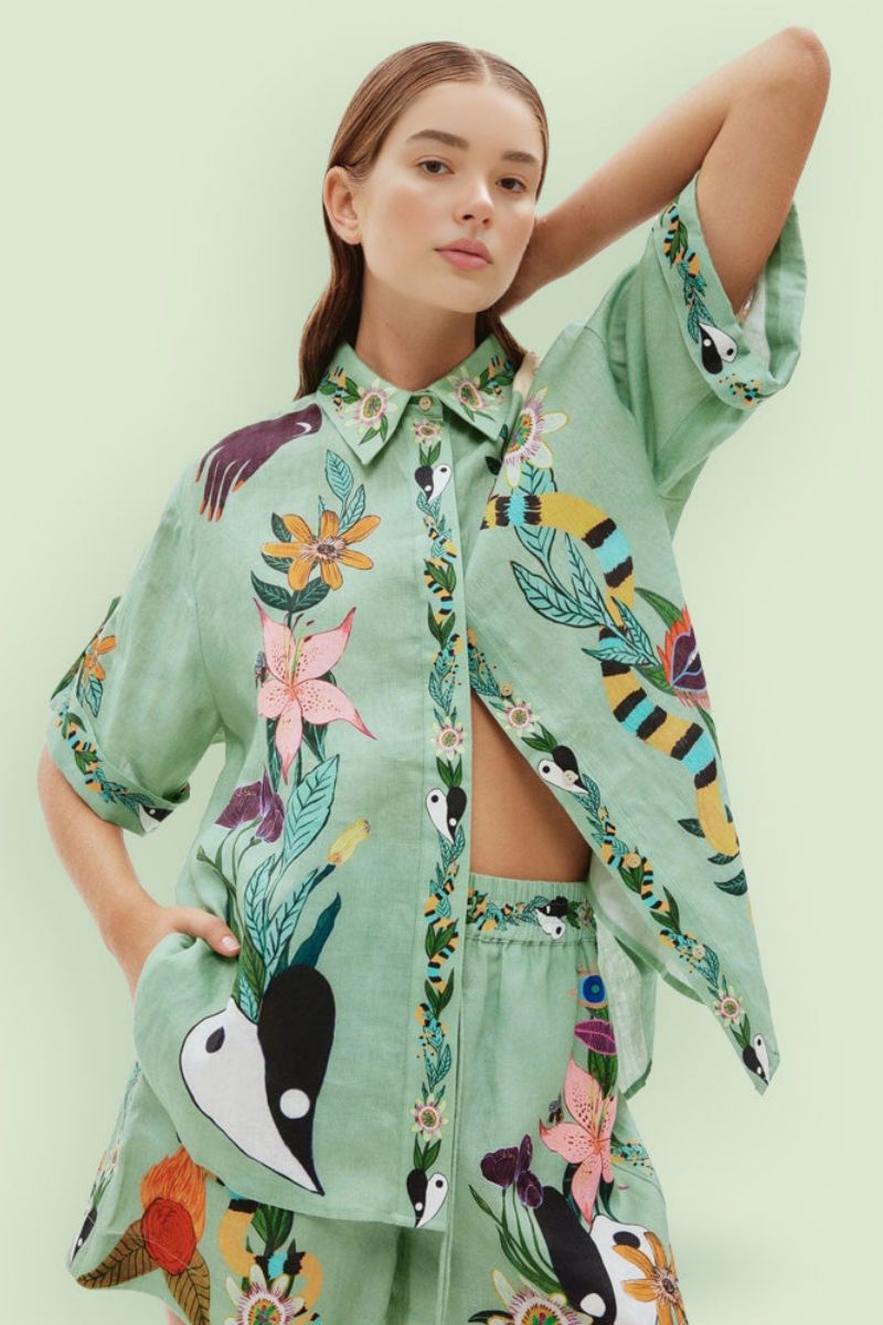 Distinctive Ethnic Print Loose Shirt And Shorts Set