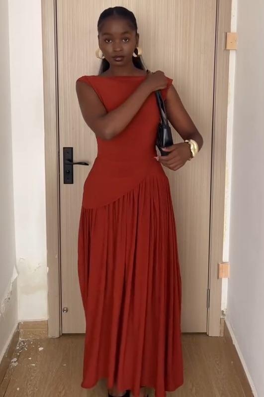 Coordinated Solid-Color Exquisite Skirt Set